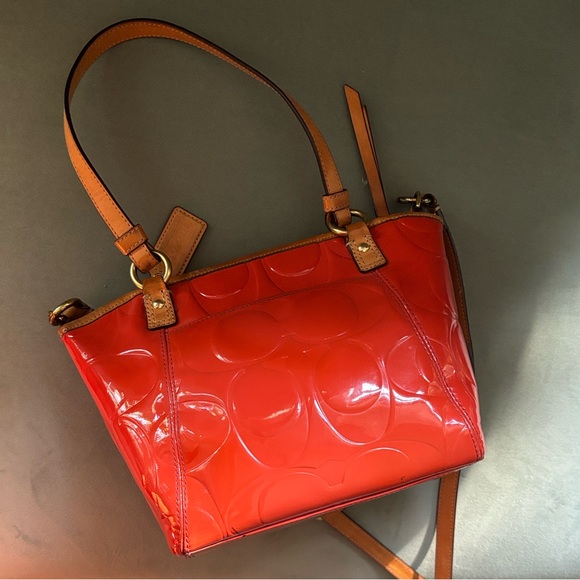 Coach Orange Patent Leather Crossbody Tote Shoulder Bag Zipper Closure Vintage - Picture 17 of 17